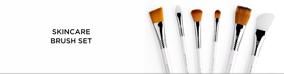 SKINCARE BRUSH SET